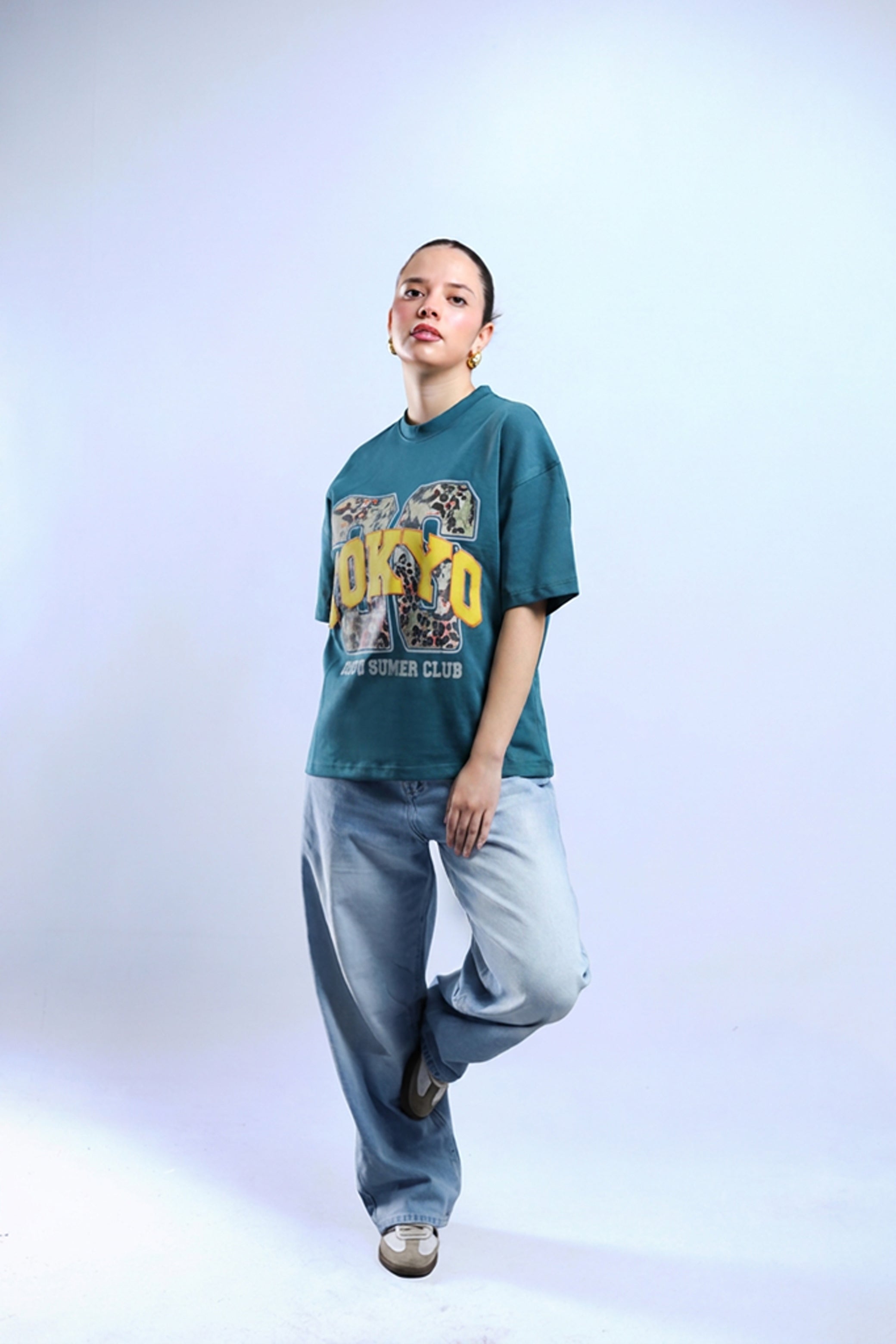 Tokyo 26 Boxy Tee - Black / White / Cyan