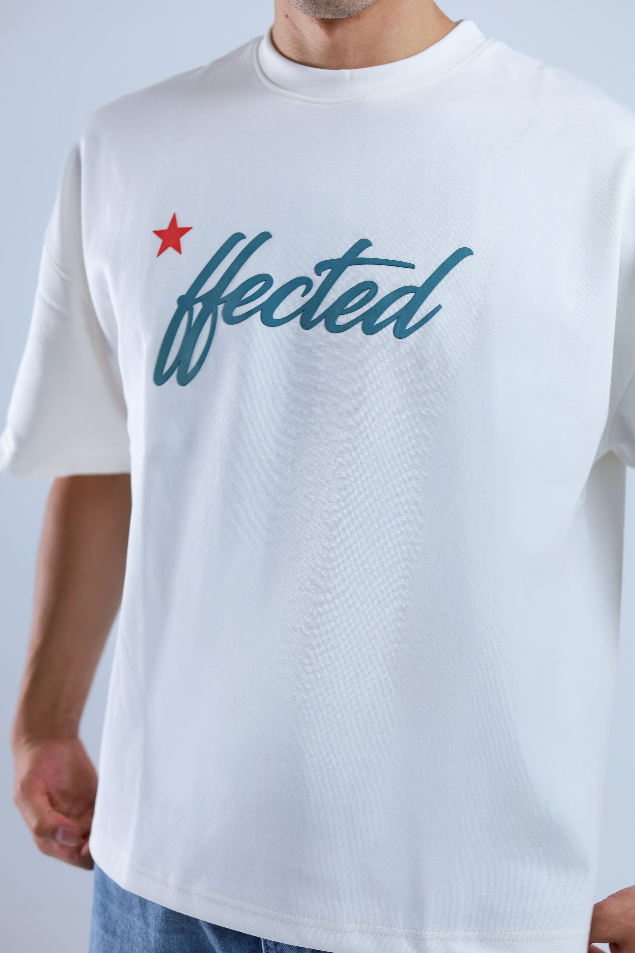 Hected Boxy Tee - Navy / White
