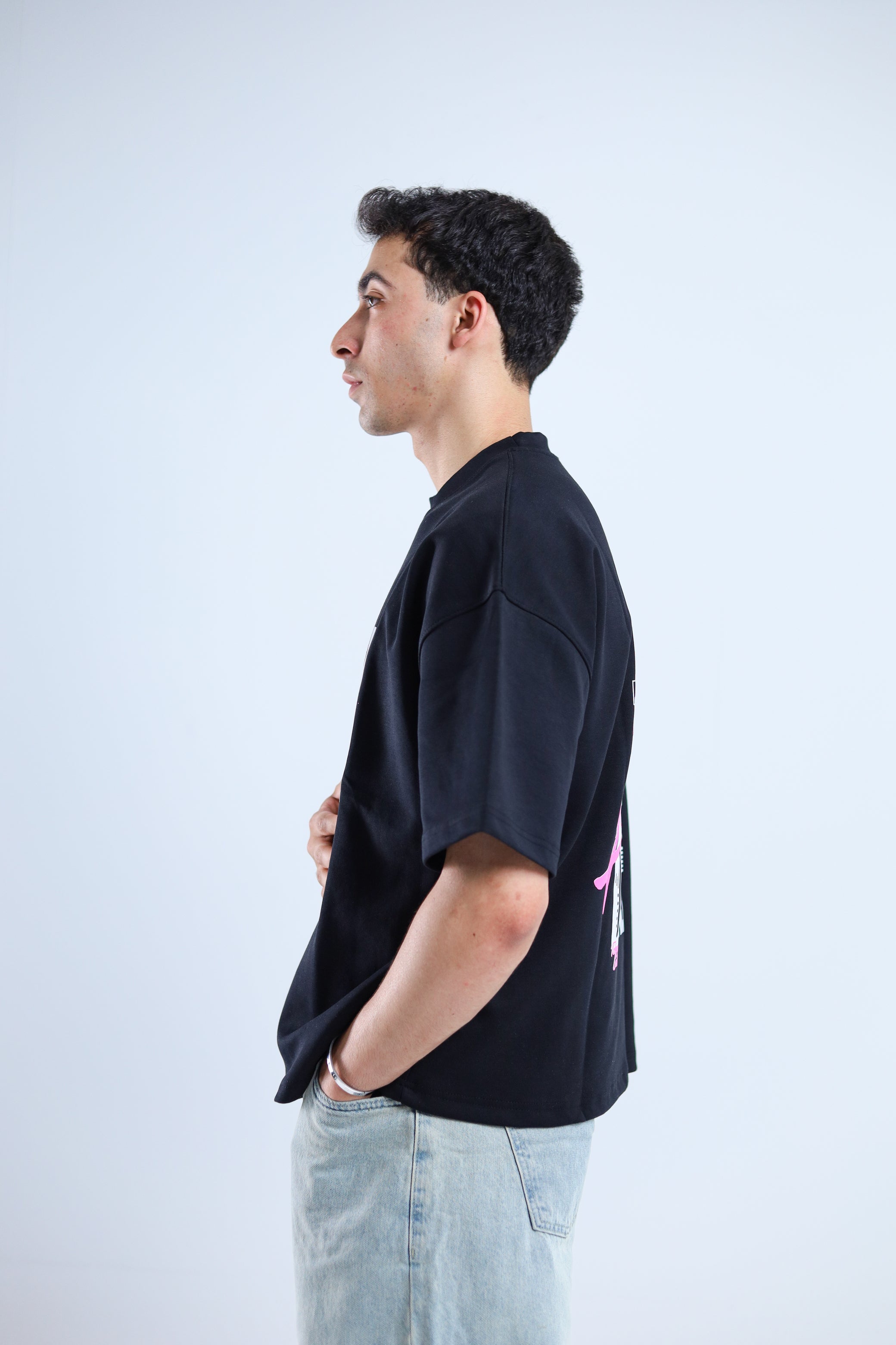 TF Star Boxy Tee - Black / Dark Gray