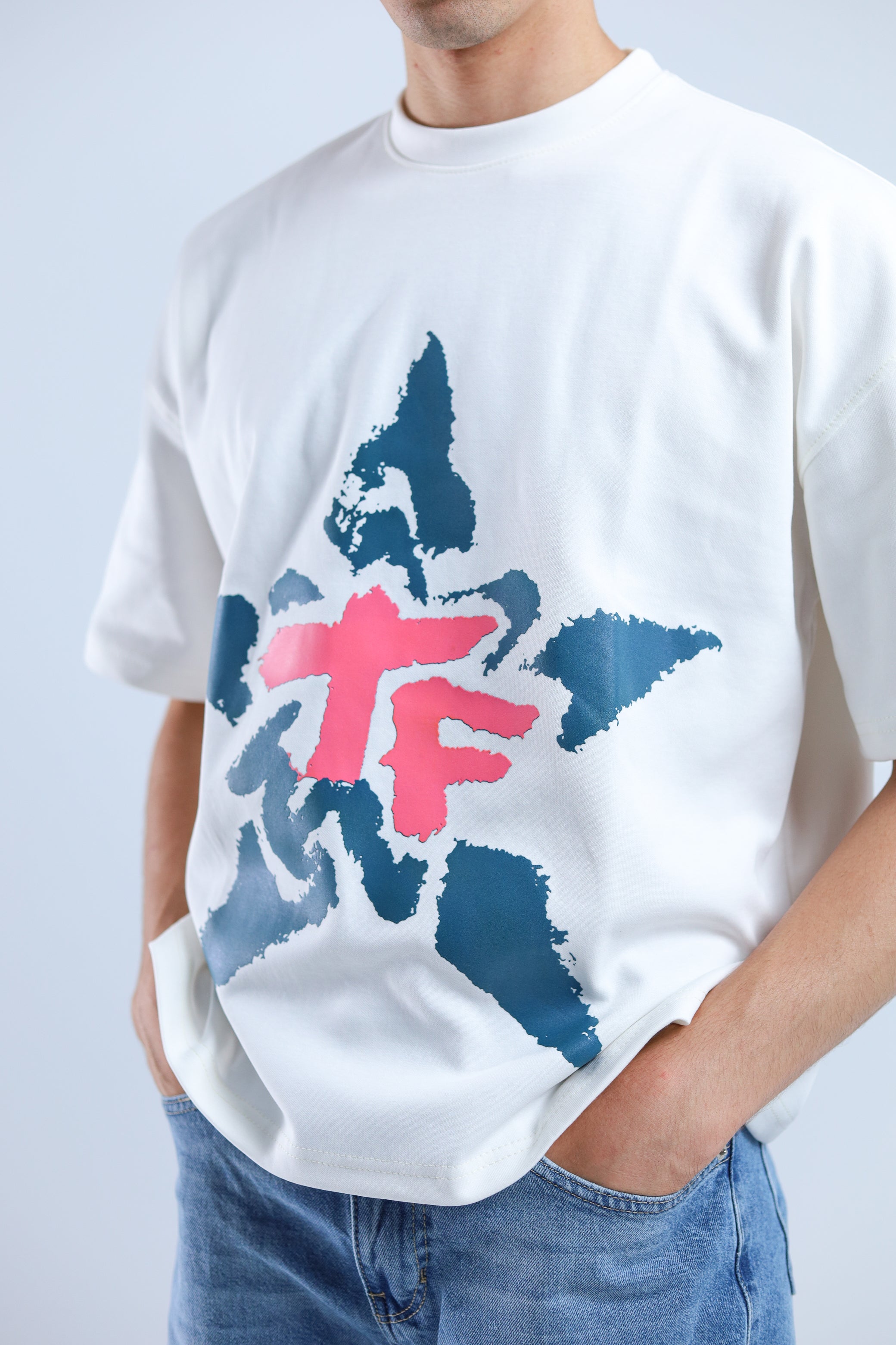 TF Star Boxy Tee - White / Brown