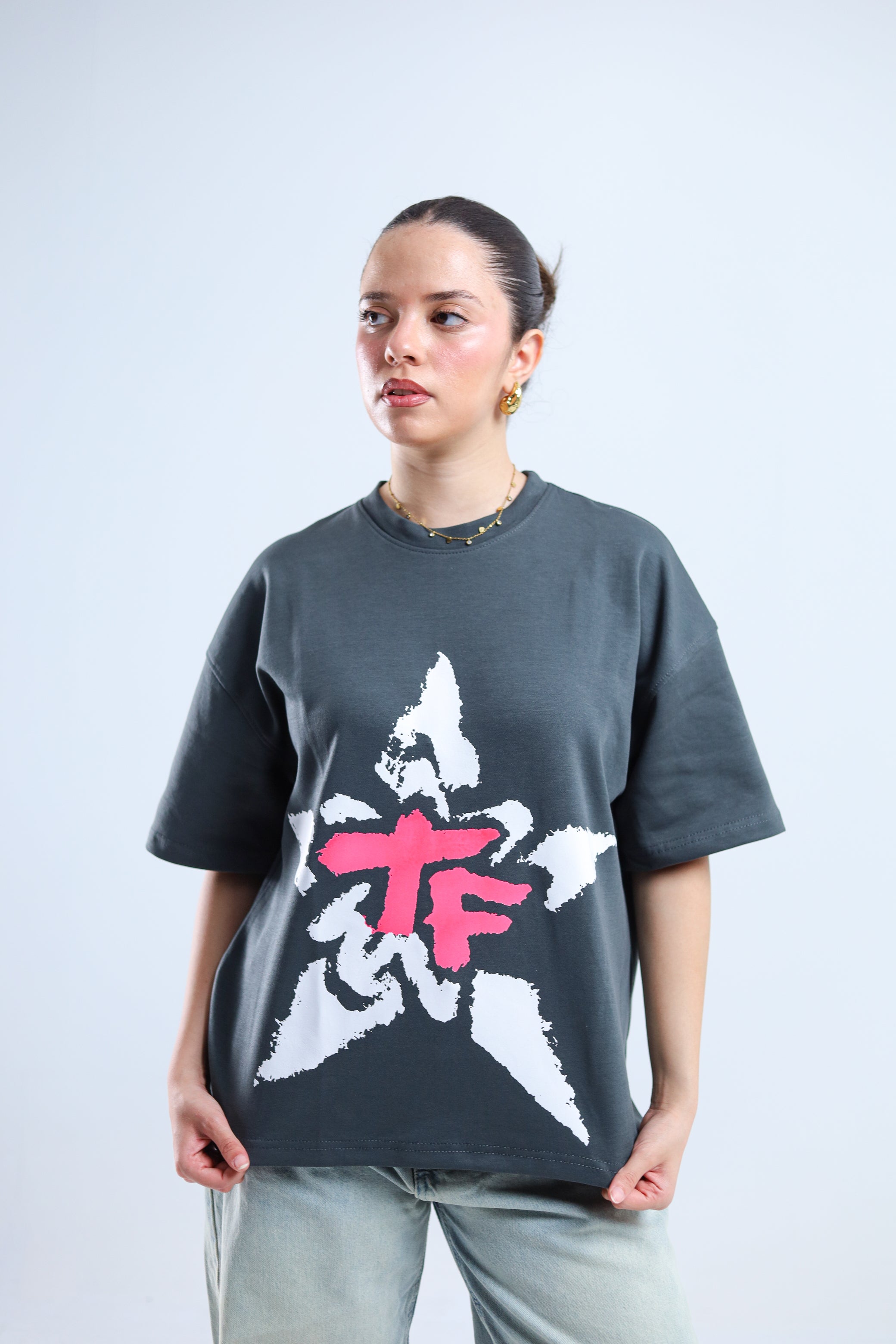 TF Star Boxy Tee - Black / Dark Gray