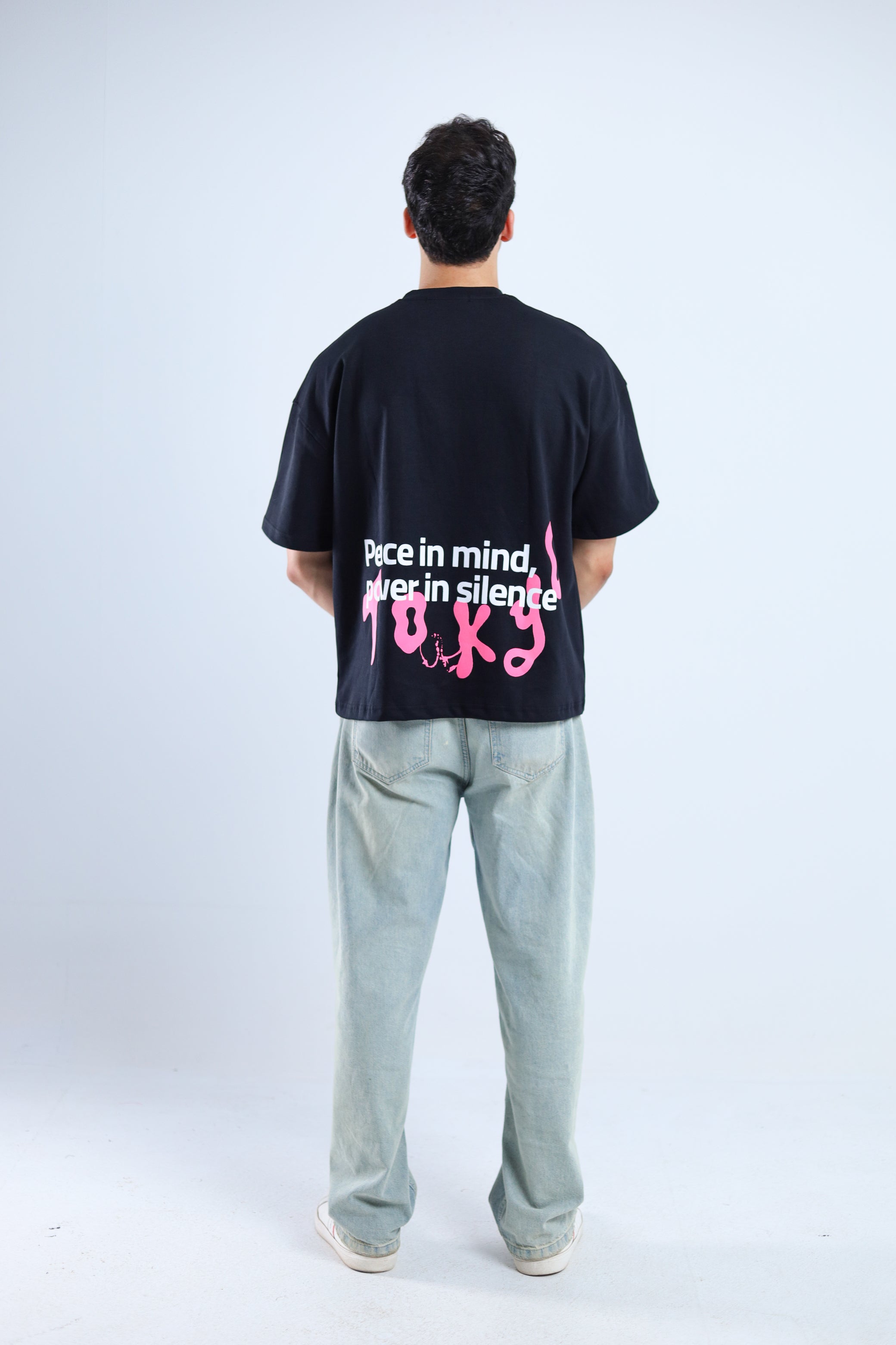 TF Star Boxy Tee - Black / Dark Gray
